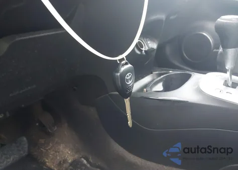 2015 Toyota Yaris Le из США, поврежденный, VIN VNKJTUD33FA022866